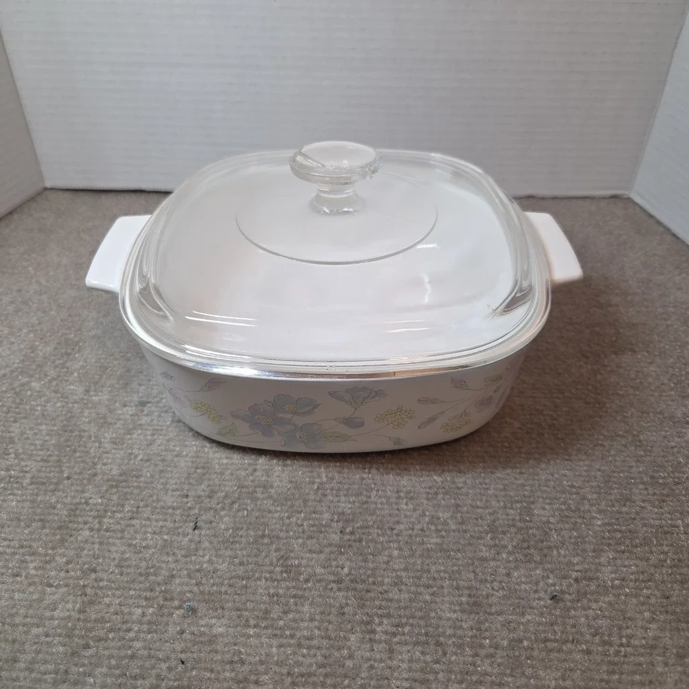 Corning Ware A-2-B Pastel Bouquet 2 Qt Casserole Dish w/Pyrex Glass Lid A-9-C